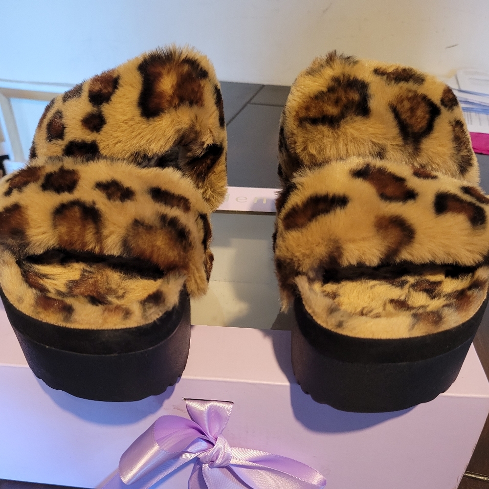 Fuzzy Platform Sandals - Picture 2 of 4